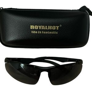 Hostess Pick x 3 🥳💥 Men's New Black Sunglasses with Case